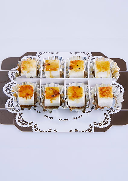 【CattoCo!】炙って食べるチーズケーキ「minichii」 Original 8個set