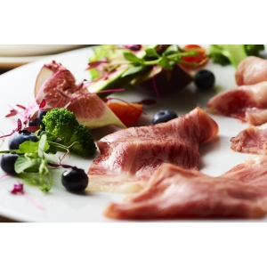 和牛、イベリコ、鴨生ハム食べ比べセット
