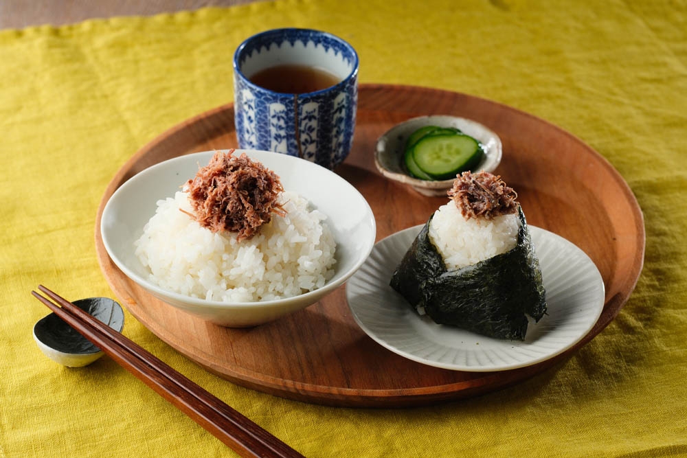 祝牛　台付 仙台牛コンビーフと宮城県産黒毛和牛コンビーフ | Giftpad egift