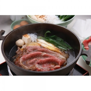 京都・「モリタ屋」国産黒毛和牛ロースすき焼き