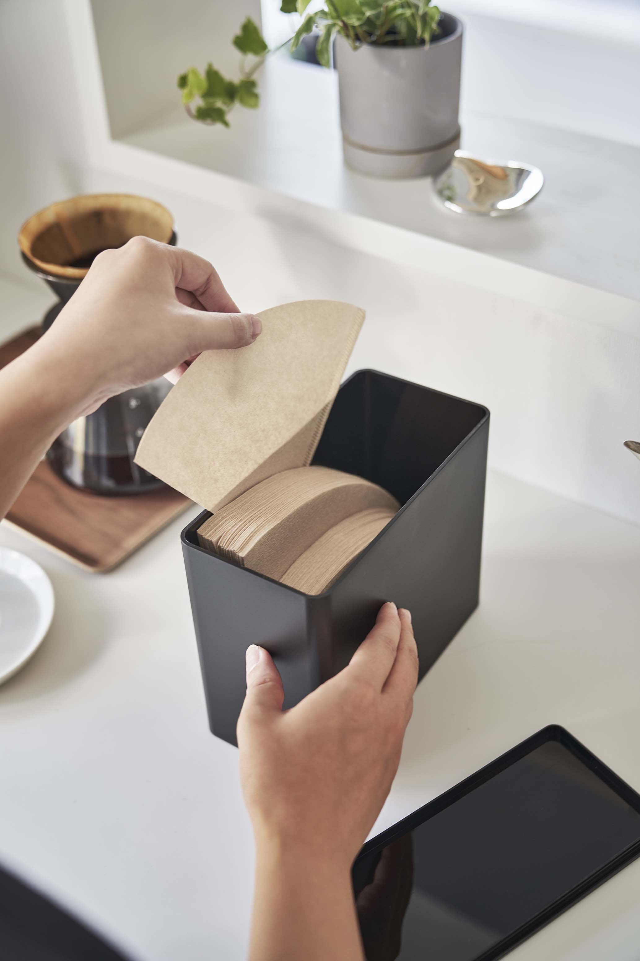 ムニュムニュ タバコ ケース フロアスタンド シャビー シャビーシック Amazon.co.jp: 【ぴぴっと】 喫煙具 シガレットケース 20本収納