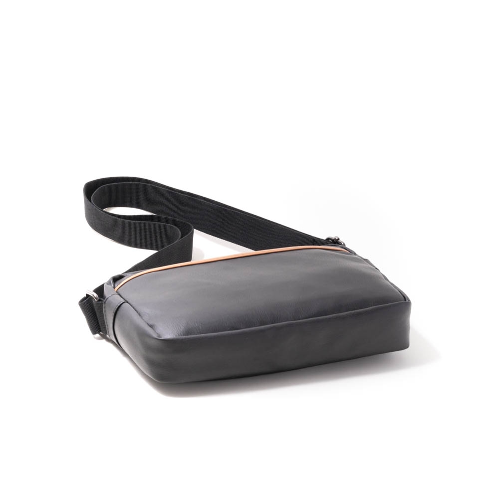 フランコフェラーロ】ショルダーバッグ | Giftpad egift