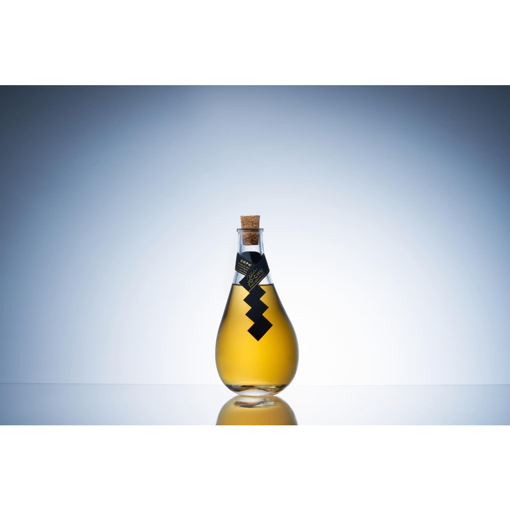 琥珀浄酎 -Sake Zest Spirit アメリカンホワイトオーク樽熟成