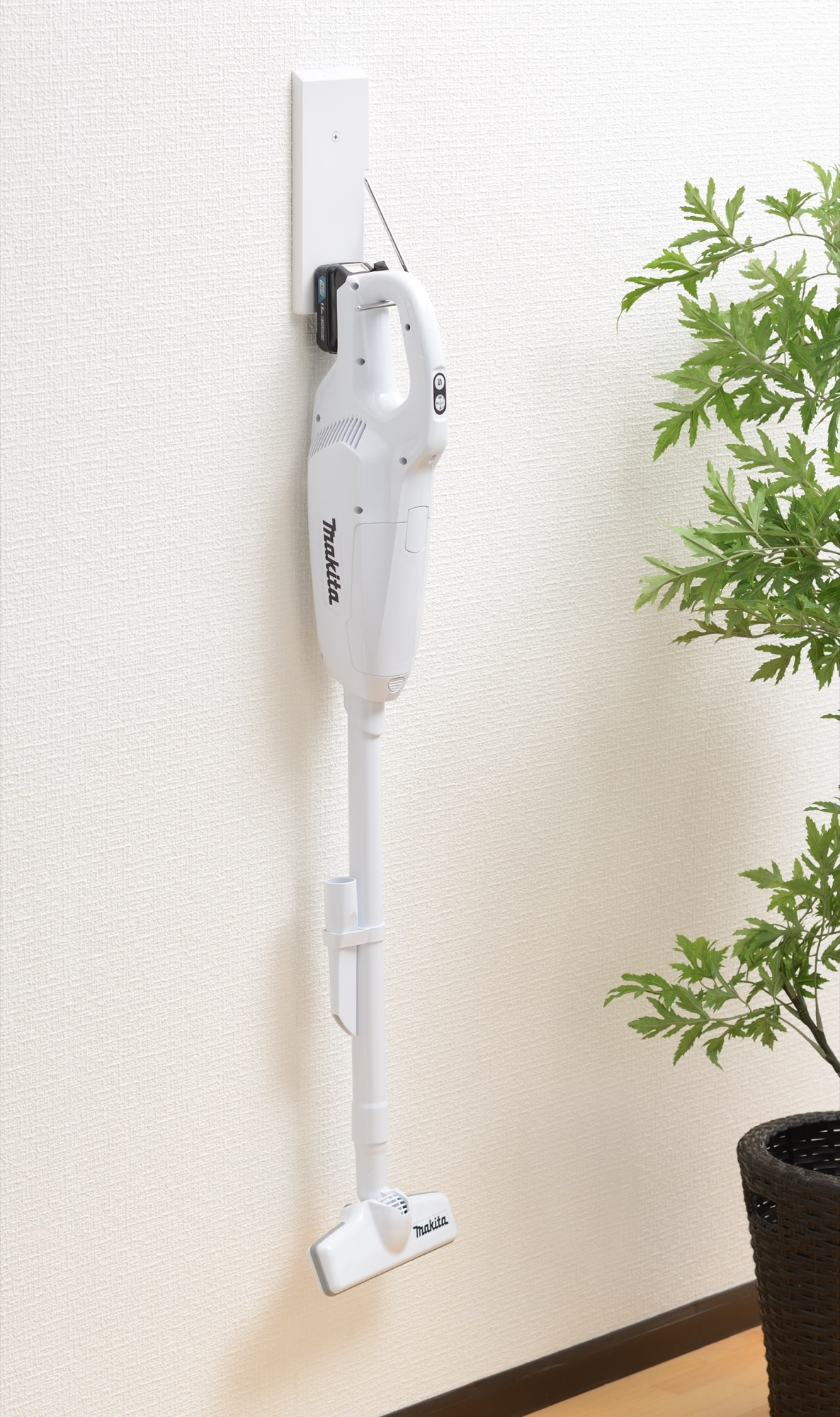GINETTA壁掛け用バーナー クリーナー壁付けホルダー | Giftpad egift