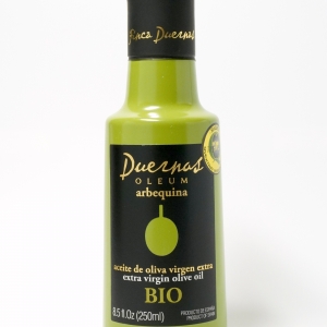 【メルクマール】オレウム　エキストラ　バージン　早摘みオリーブオイル　緑瓶250ml（アルベキーナ）