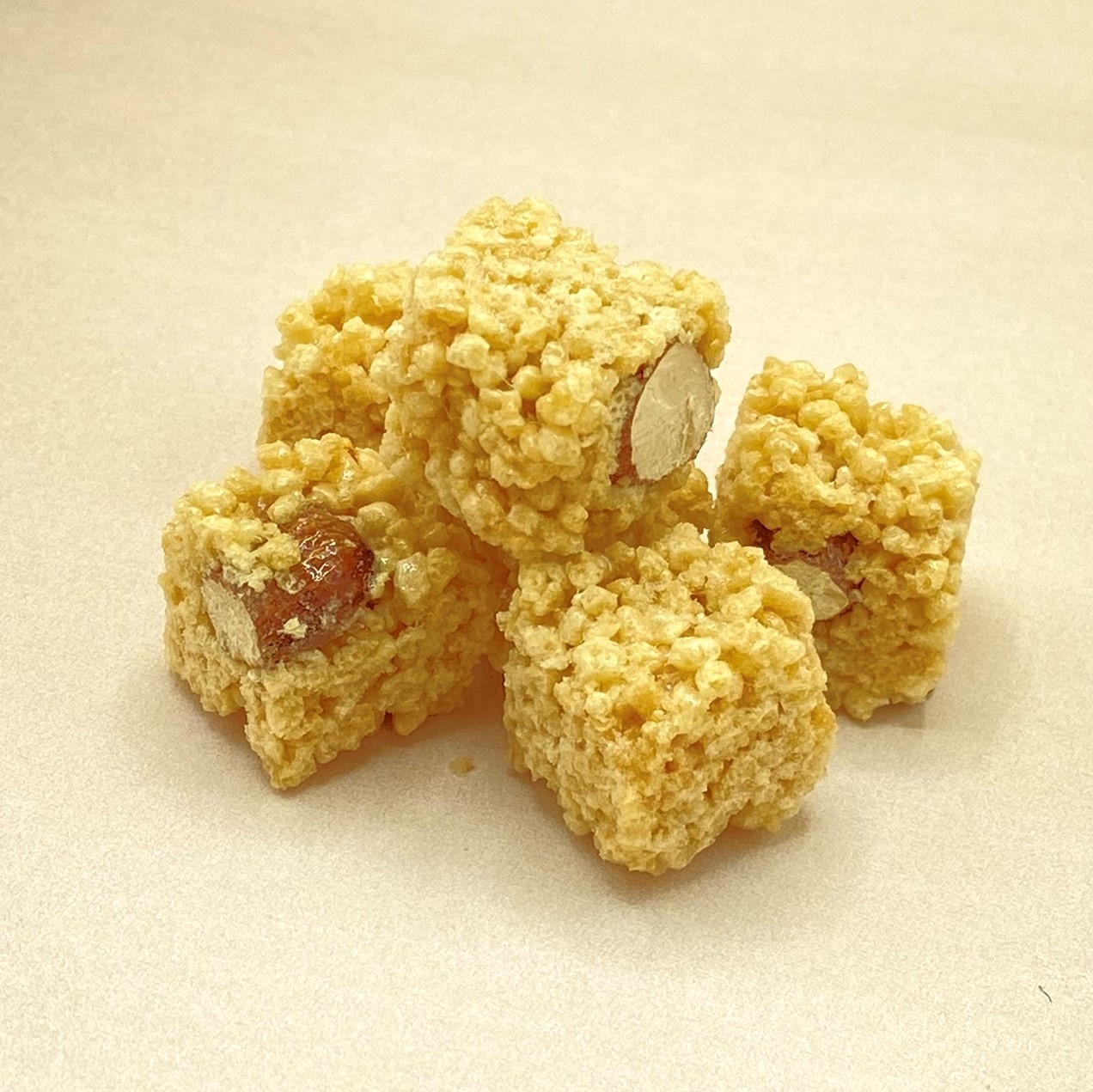 OKOSHIYA 伝統菓子15pieces | Giftpad egift