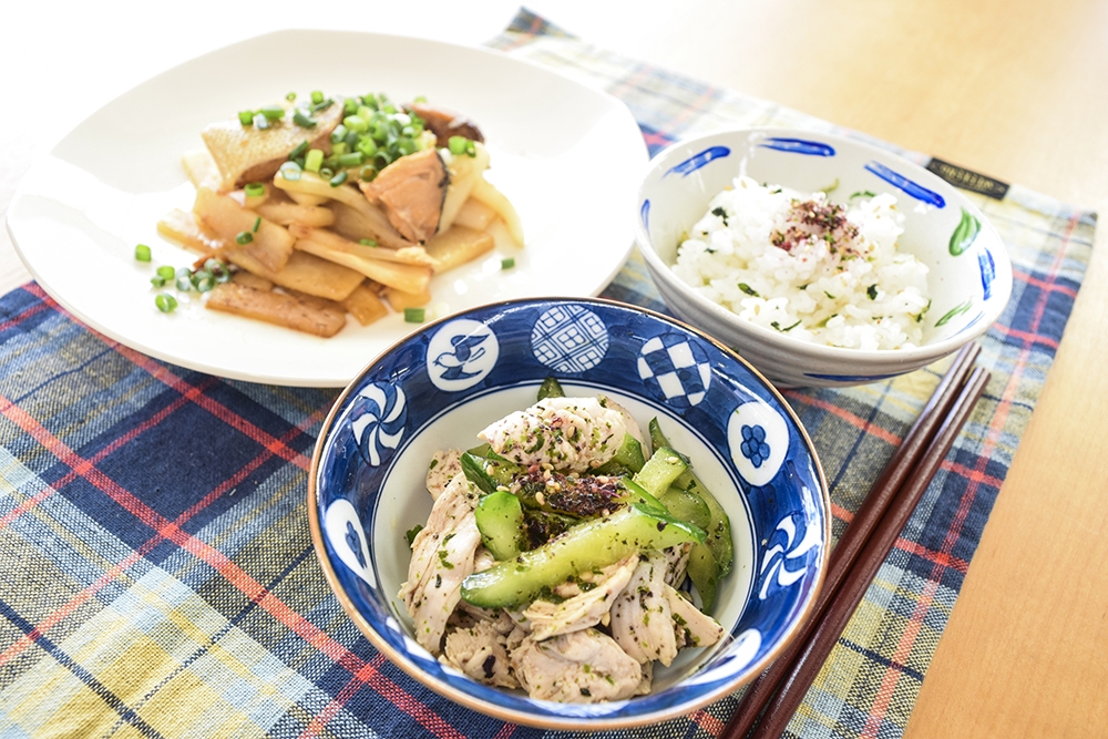 新潟県産コシヒカリ 豆入りの炊き込みご飯と調理塩セット(新潟県新発田