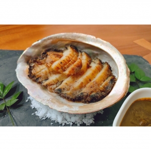 黒あわび食べ比べセット(黒あわびステーキ、蒸し煮鮑)