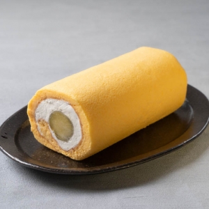 芋ノわロールケーキ