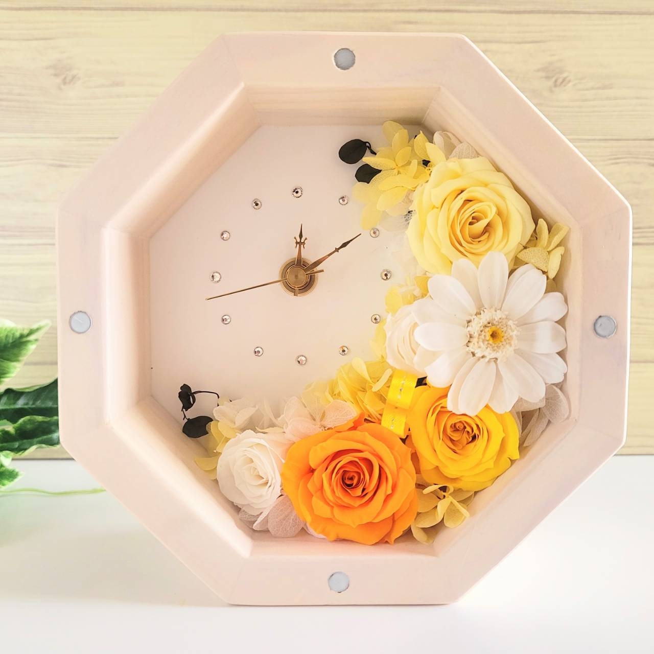 【花時計】プリザーブドフラワー置き掛け兼用八角形時計 イエローハーバリウムアトマイザー セット