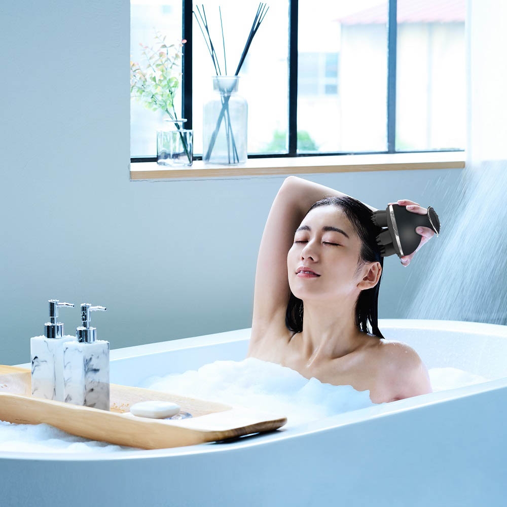 サイクロン式スティッククリーナー 充電式 アイリスオーヤマ 充電式サイクロンスティッククリーナー 自走式パワー