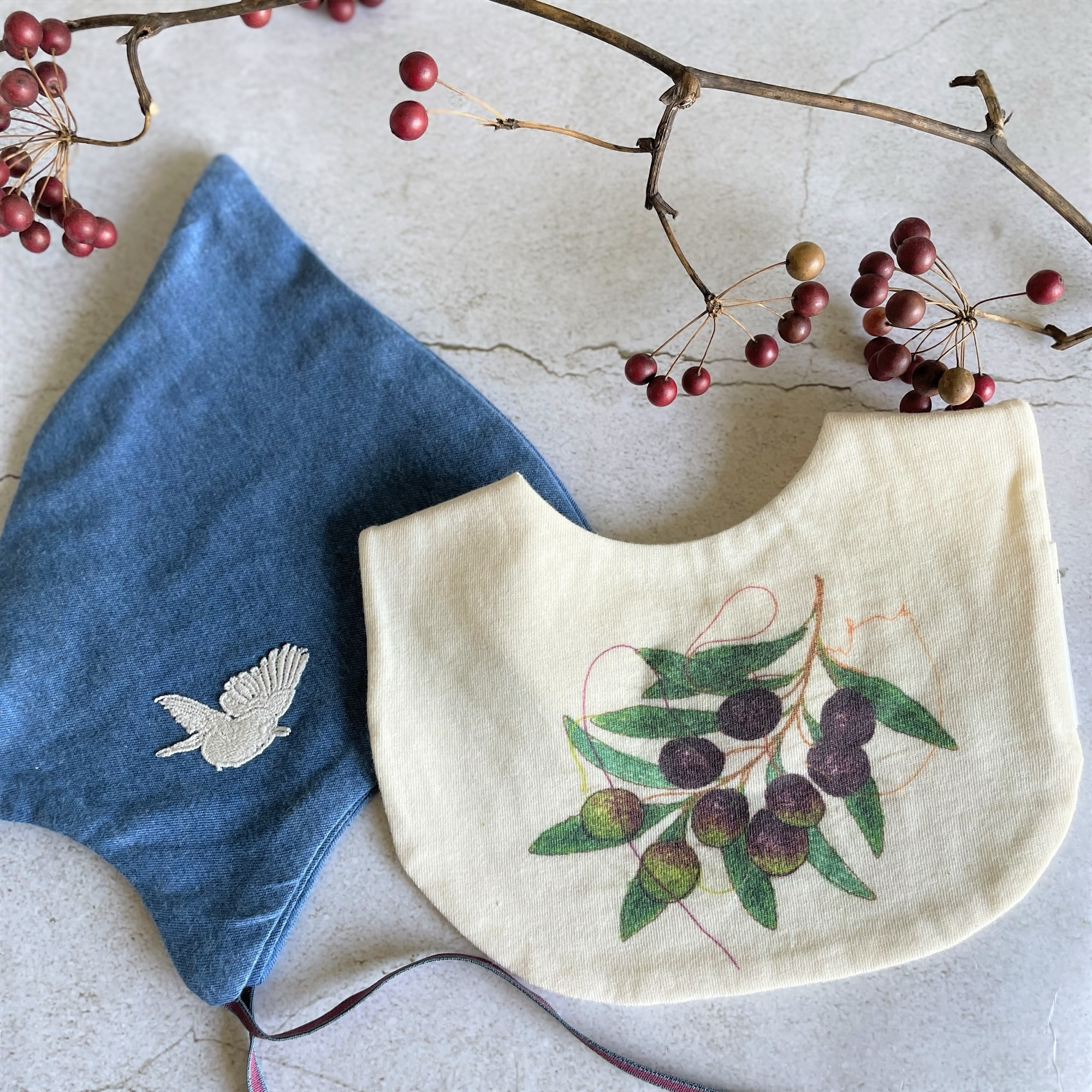 小人さんのとんがり帽(ブルー)とオリーブの実のスタイセット