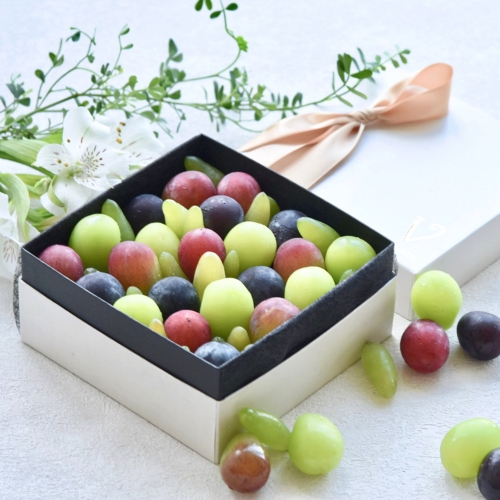 ぶどうの宝石箱ヴェレゾンブランシュ