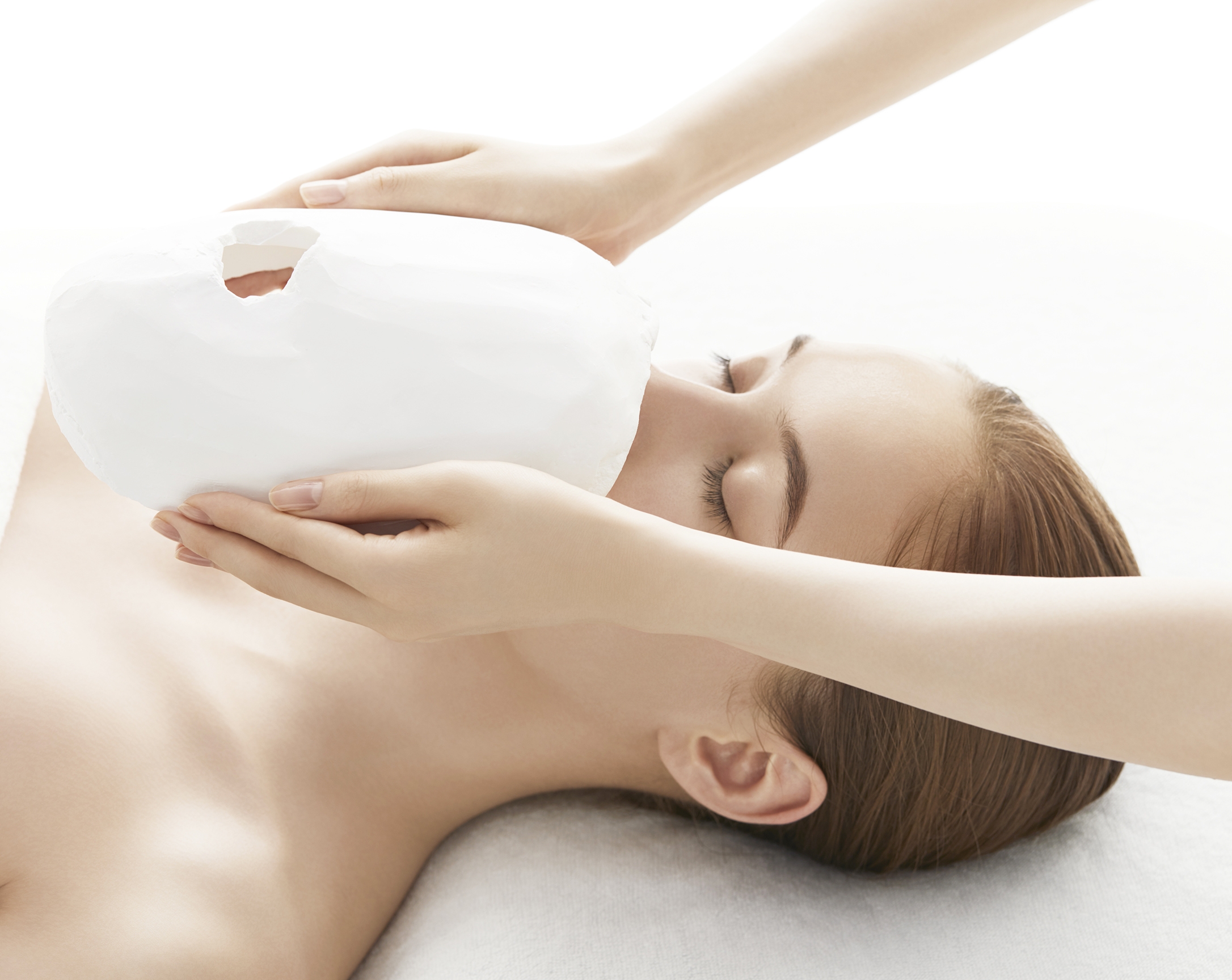 クレ・ド・ポー ボーテ ラディアントトリートメント エイジング  