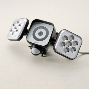 LEDセンサーライト防犯カメラ（8W×2灯） 